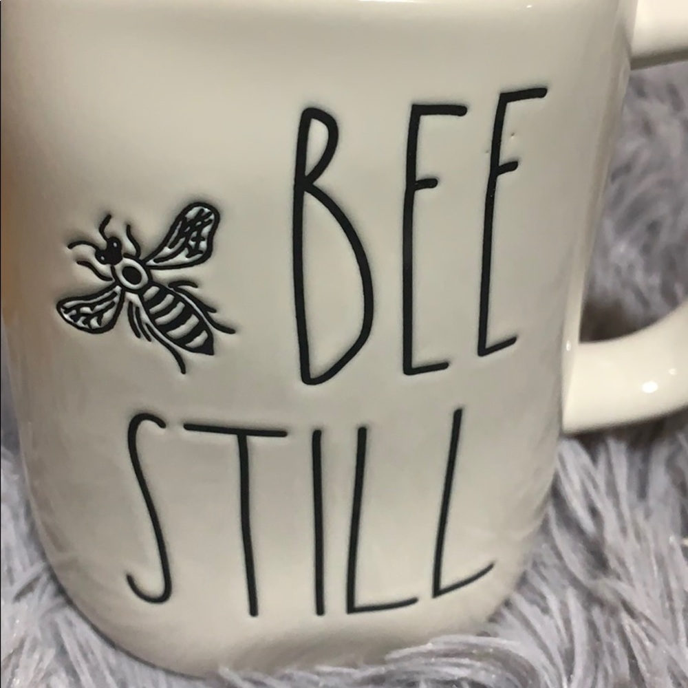 Bee Still